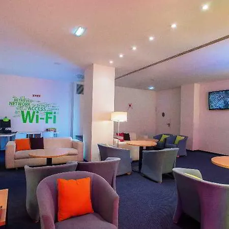 Ibis Styles Centro 3* سرقسطة