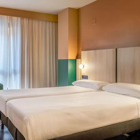 Szálloda Ibis Styles Ramiro I Zaragoza