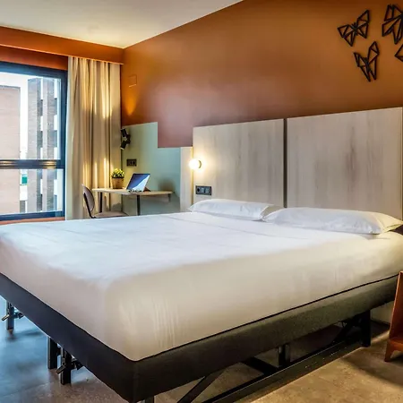 Ibis Styles Ramiro I Szálloda 3*