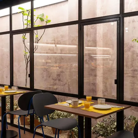 Ibis Styles Centro Сарагоса