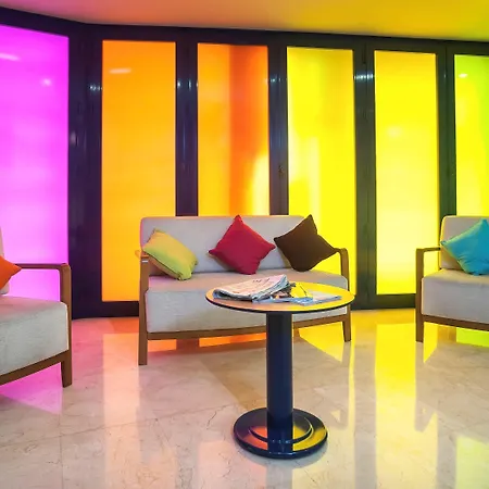 Hotel Ibis Styles Centro 3*