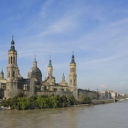 Ibis Styles Centro 3* 사라고사