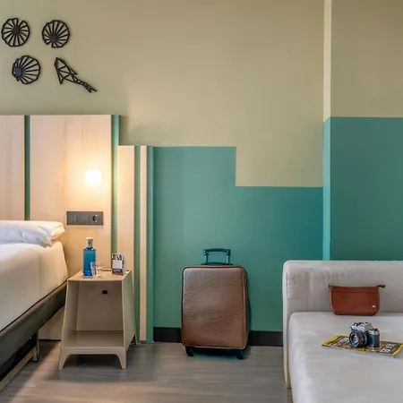 호텔 Ibis Styles Centro 3*