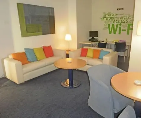 Ibis Styles Centro 3*