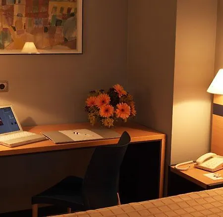 Ibis Styles Centro فندق