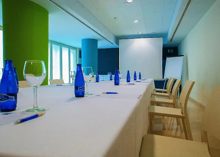 Ibis Styles Centro 3*