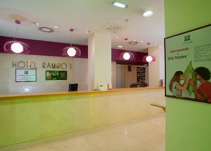 Ibis Styles Centro Hotel 3*