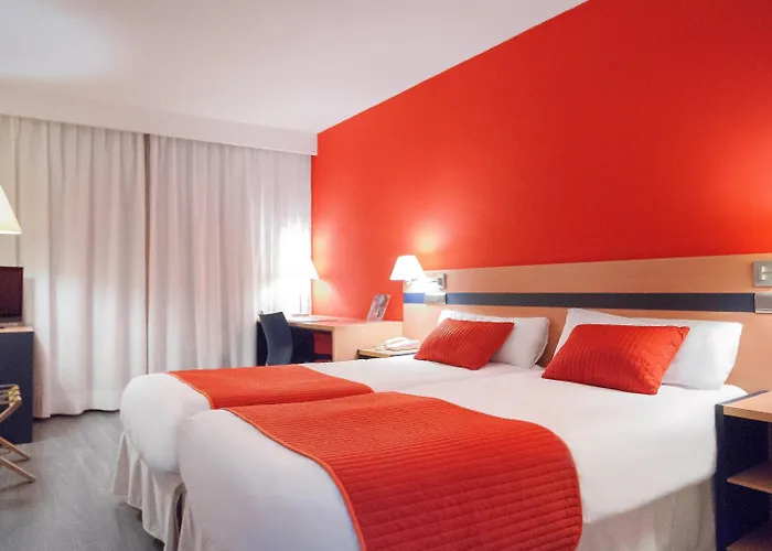 Ibis Styles Centro Hotel 3*